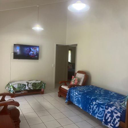 Sharnytas Guesthouse Air Conditioned Avarua Exterior photo